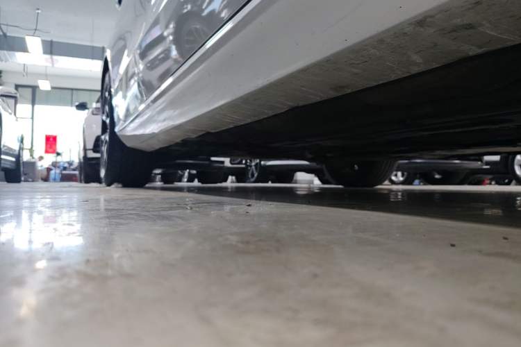 Used Volvo S60 2020 T4 Zhiyi Luxury Edition Right Side Sill