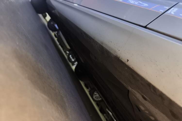 Used Volvo S60 2020 T4 Zhiyi Luxury Edition Right Side Sill