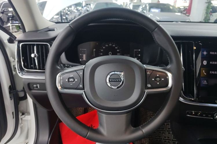 Used Volvo S60 2020 T4 Zhiyi Luxury Edition Steering Wheel