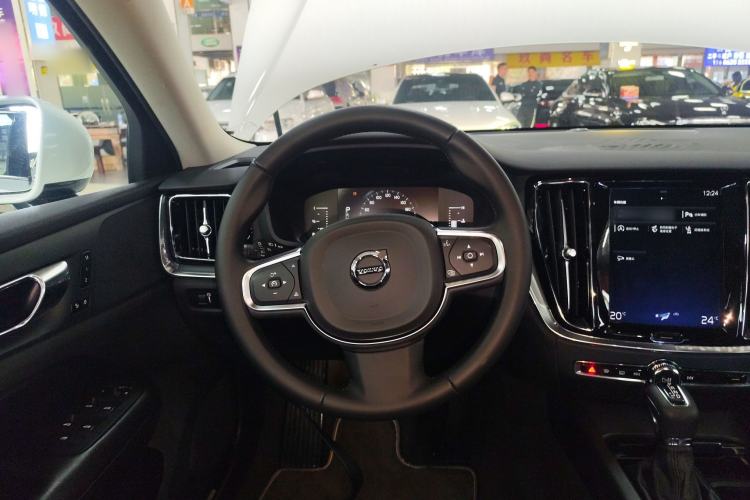 Used Volvo S60 2020 T4 Zhiyi Luxury Edition Steering Wheel