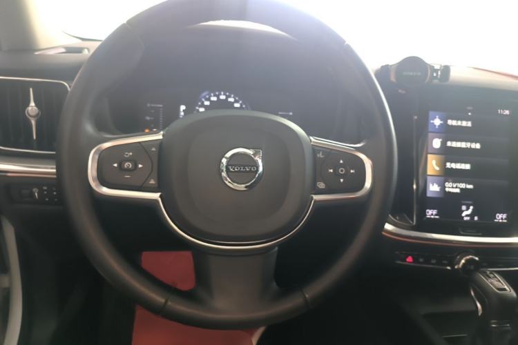 Used Volvo S60 2020 T4 Zhiyi Luxury Edition Steering Wheel