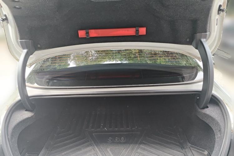 Used Volvo S60 2020 T4 Zhiyuan Luxury Edition Trunk