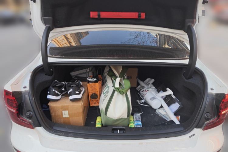 Used Volvo S60 2020 T4 Zhiyi Luxury Edition Trunk