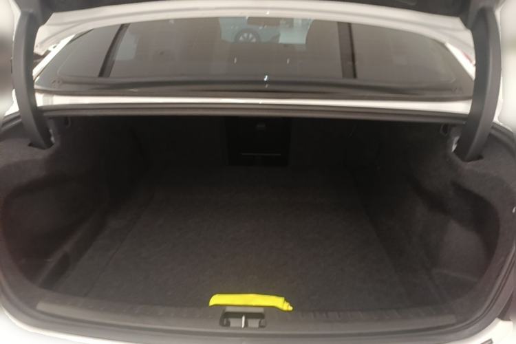 Used Volvo S60 2020 T3 SmartDrive Luxury Edition Trunk