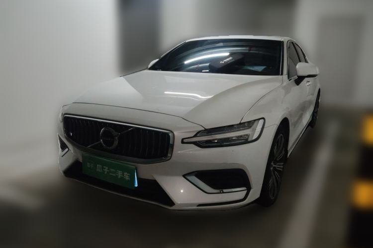 Used Volvo S60 2020 T4 Zhiyuan Luxury Edition Guazi used car, China used car export, Used car for sale, Used  cars, Cheapest cars for sale