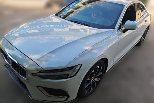 Used Volvo S60 2020 T4 Zhiyi Luxury Edition