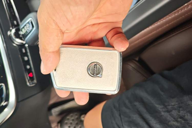 Used Volvo S60 2020 T4 Zhiyuan Luxury Edition Vehicle Key