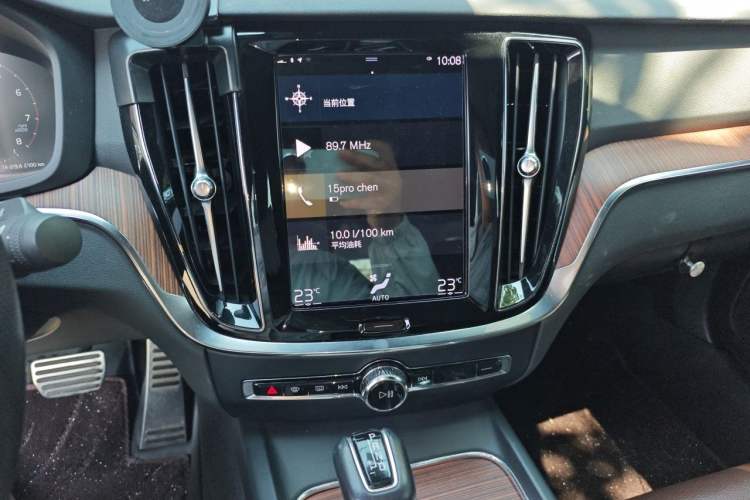 Used Volvo S60 2021 T4 Zhiyuan Luxury Edition Audio And AC Panel