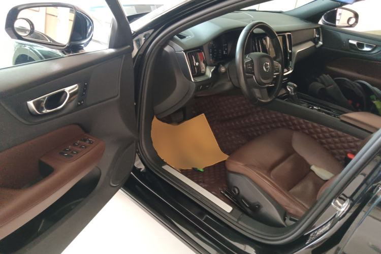 Used Volvo S60 2021 T4 Zhiyi Luxury Edition Driver Seat