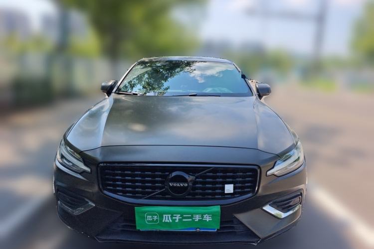 Used Volvo S60 2021 T4 Zhiyuan Luxury Edition Front