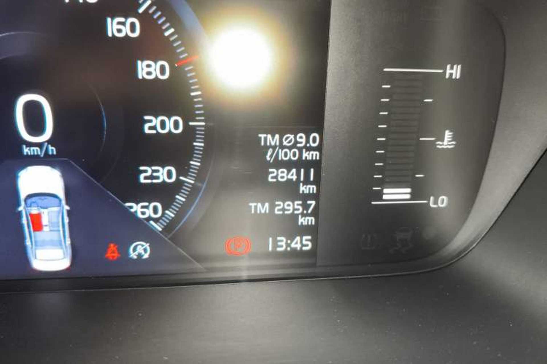 Used Volvo S60 2021 T3 SmartDrive Luxury Edition Odometer Close Up