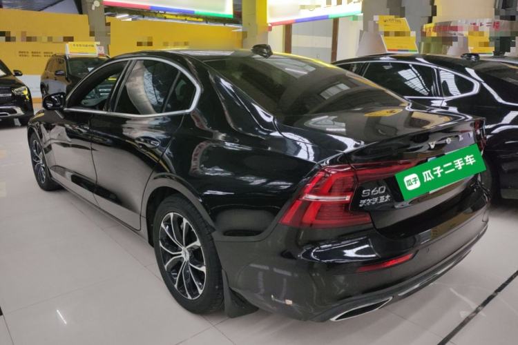 Used Volvo S60 2021 T4 Zhiyi Luxury Edition Rear Left 45 Deg