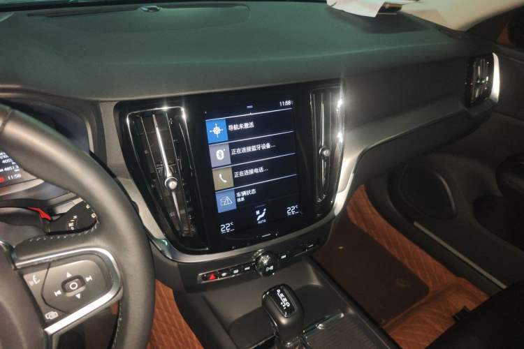 Used Volvo S60 2021 T4 Zhiyi Luxury Edition Audio And AC Panel