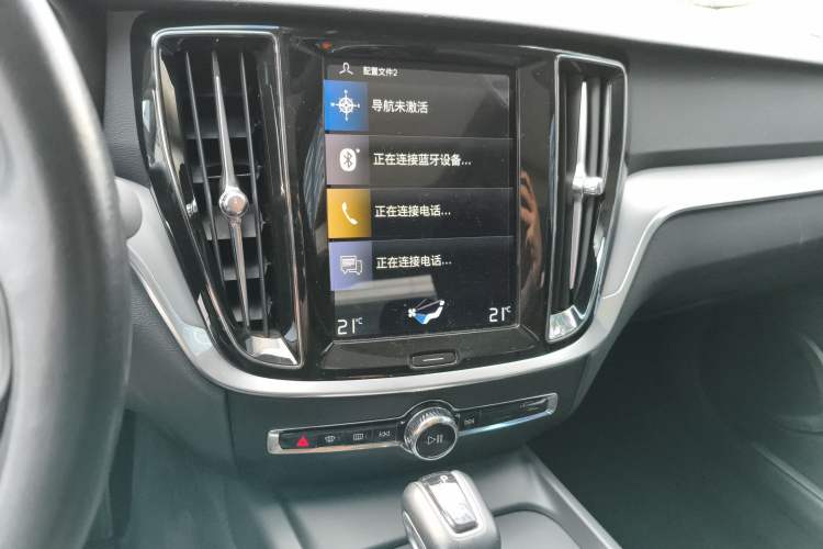 Used Volvo S60 2021 T4 Zhiyi Luxury Edition Audio And AC Panel