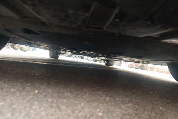Used Volvo S60 2021 T4 Zhiyi Luxury Edition Chassis Front