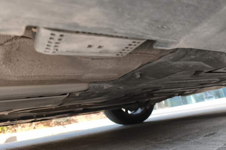 Used Volvo S60 2021 T4 Zhiyi Luxury Edition Chassis Rear Left