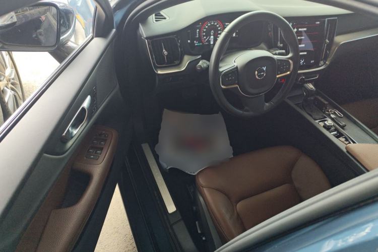 Used Volvo S60 2021 T4 Zhiyi Luxury Edition Driver Seat