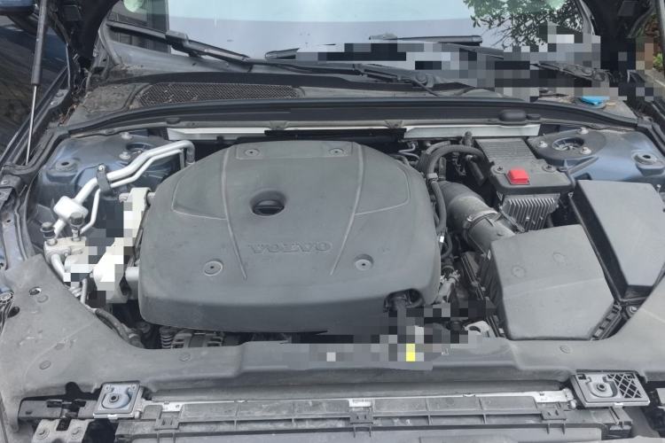 Used Volvo S60 2021 T4 Zhiyi Luxury Edition Engine Bay