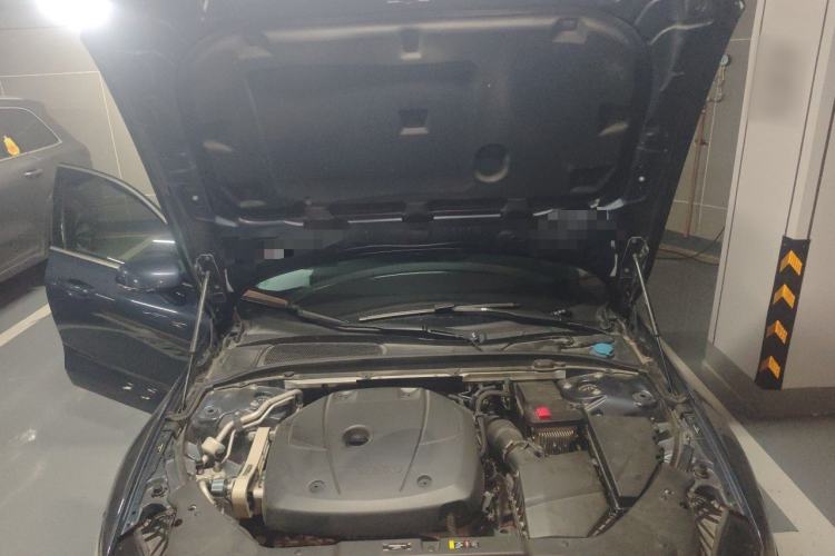 Used Volvo S60 2021 T4 Zhiyi Luxury Edition Engine Bay