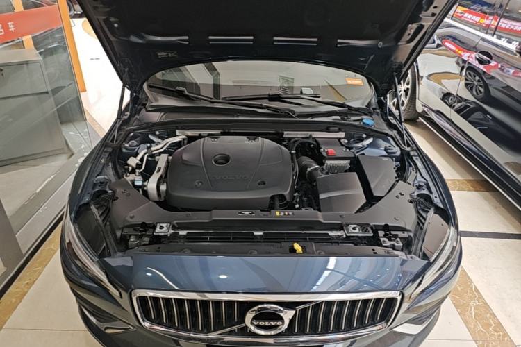 Used Volvo S60 2021 T4 Zhiyuan Luxury Edition Engine Bay