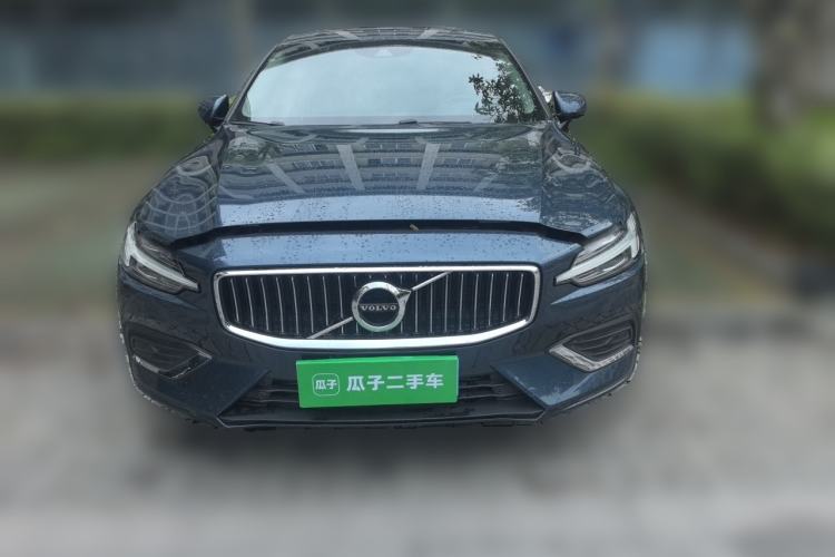 Used Volvo S60 2021 T4 Zhiyi Luxury Edition Front