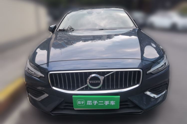 Used Volvo S60 2021 T4 Zhiyi Luxury Edition Front