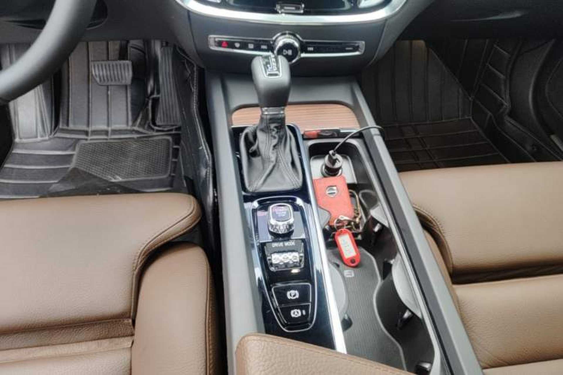 Used Volvo S60 2021 T4 Zhiyuan Luxury Edition Gear Lever