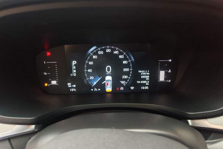 Used Volvo S60 2021 T4 Zhiyi Luxury Edition Instrument Cluster