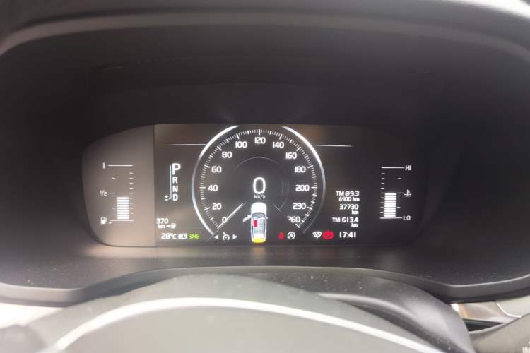 Used Volvo S60 2021 T4 Zhiyi Luxury Edition Instrument Cluster