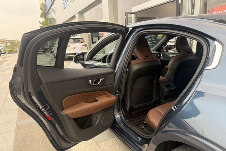Used Volvo S60 2021 T4 Zhiyuan Luxury Edition Interior 2