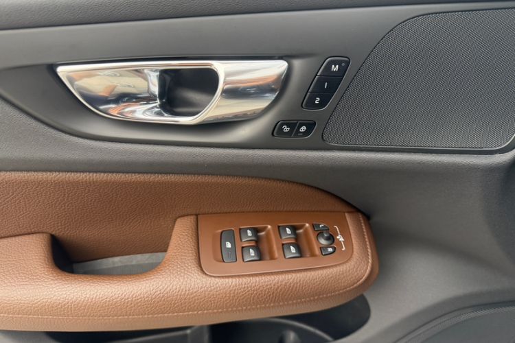 Used Volvo S60 2021 T4 Zhiyuan Luxury Edition Interior 3