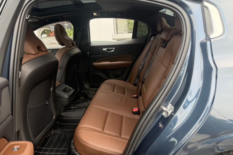 Used Volvo S60 2021 T4 Zhiyuan Luxury Edition Interior 4