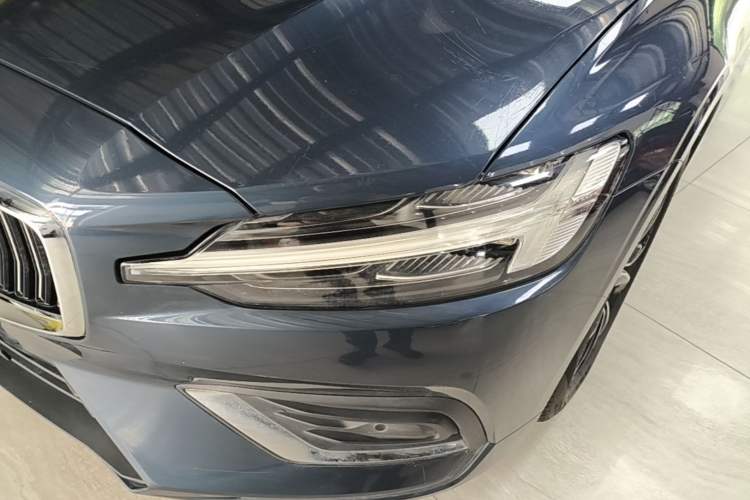 Used Volvo S60 2021 T4 Zhiyi Luxury Edition Left Front Headlight