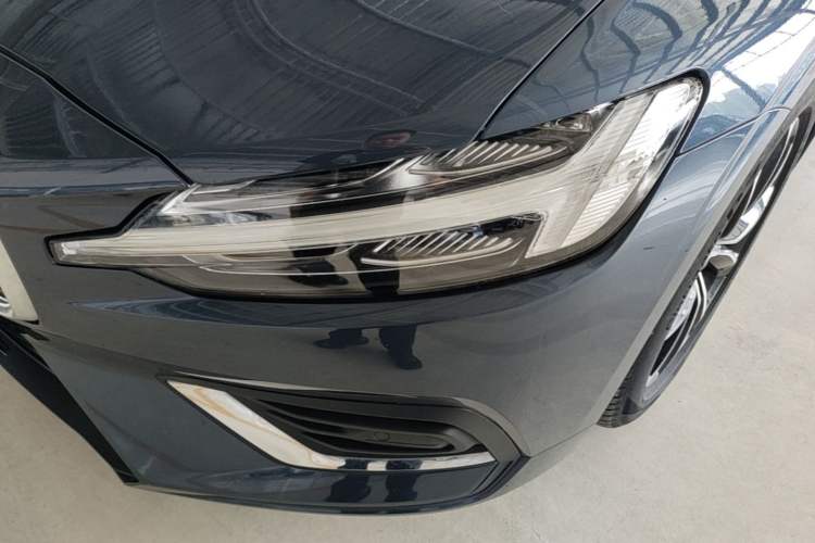 Used Volvo S60 2021 T4 Zhiyi Luxury Edition Left Front Headlight