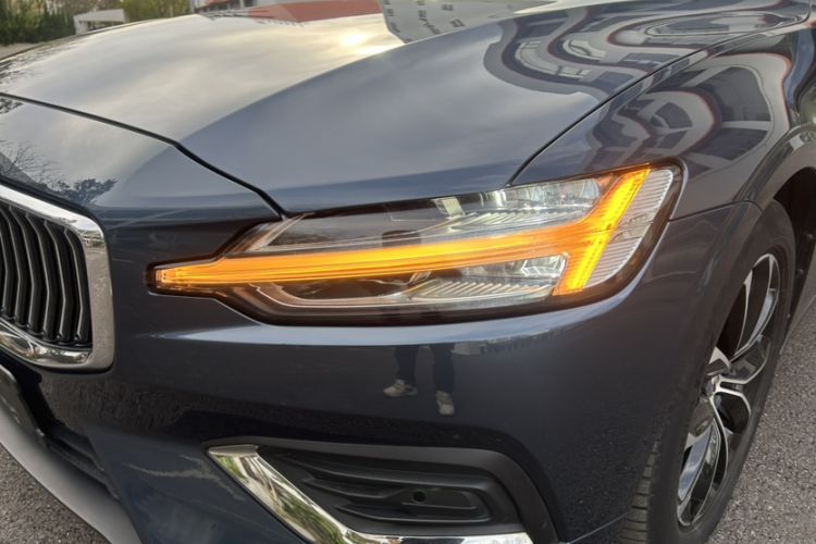 Used Volvo S60 2021 T4 Zhiyi Luxury Edition Left Front Headlight