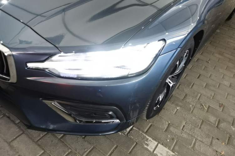 Used Volvo S60 2021 T4 Zhiyi Luxury Edition Left Front Headlight