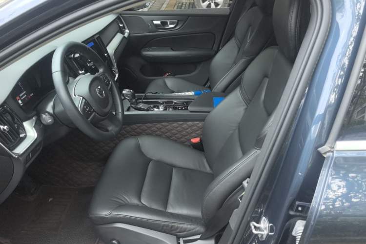 Used Volvo S60 2021 T4 Zhiyi Luxury Edition Left Front Seat