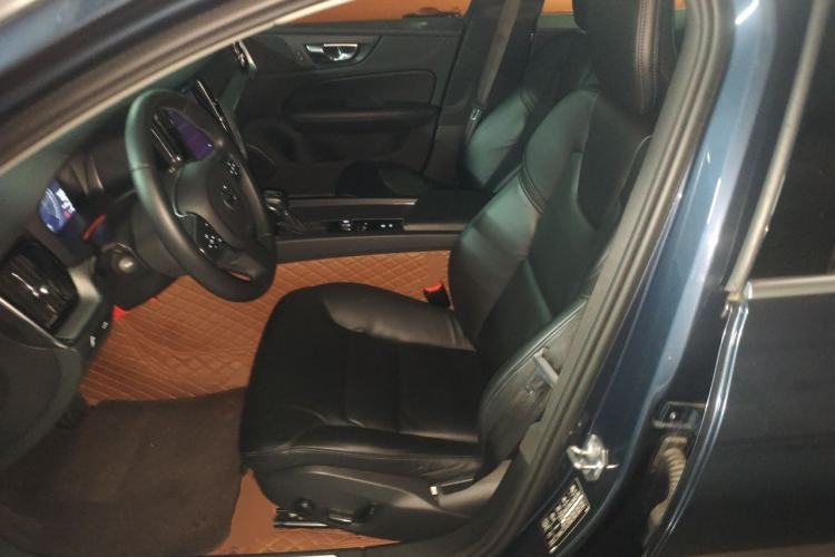 Used Volvo S60 2021 T4 Zhiyi Luxury Edition Left Front Seat