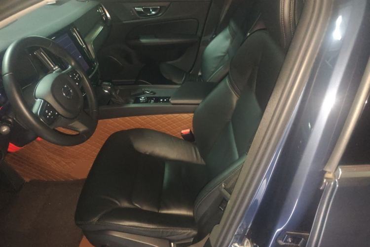 Used Volvo S60 2021 T4 Zhiyi Luxury Edition Left Front Seat