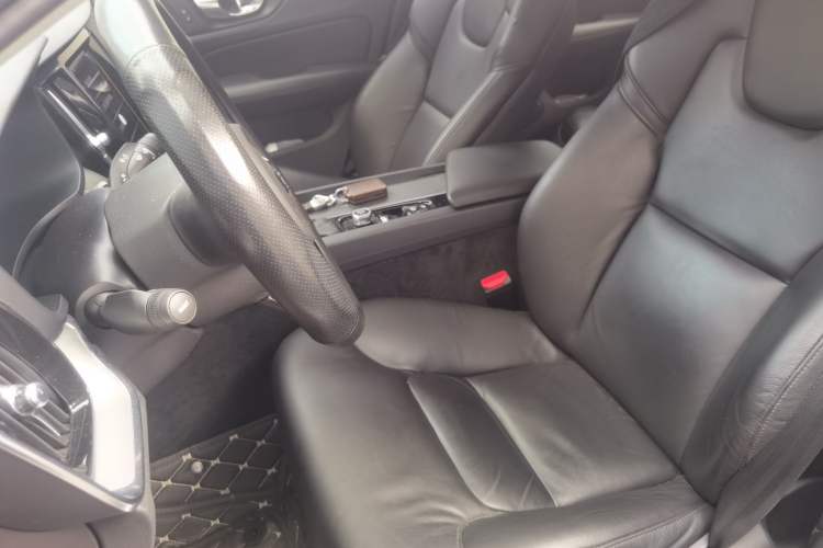 Used Volvo S60 2021 T4 Zhiyi Luxury Edition Left Front Seat
