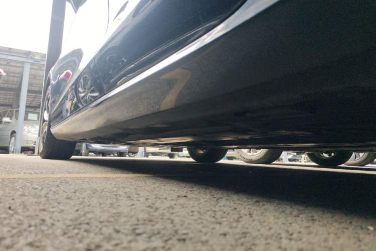 Used Volvo S60 2021 T4 Zhiyi Luxury Edition Left Side Sill