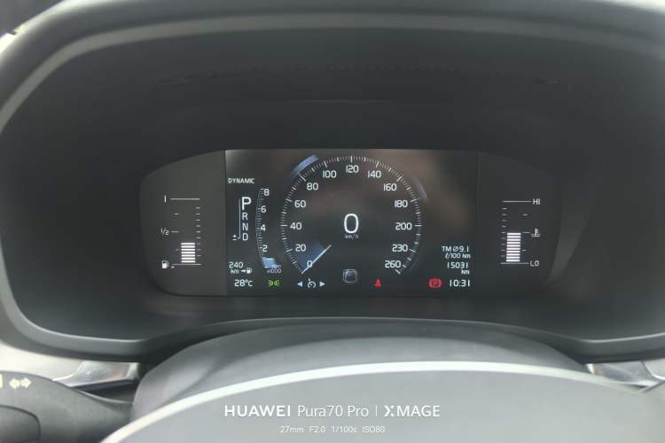 Used Volvo S60 2021 T4 Zhiyi Luxury Edition Odometer Close Up
