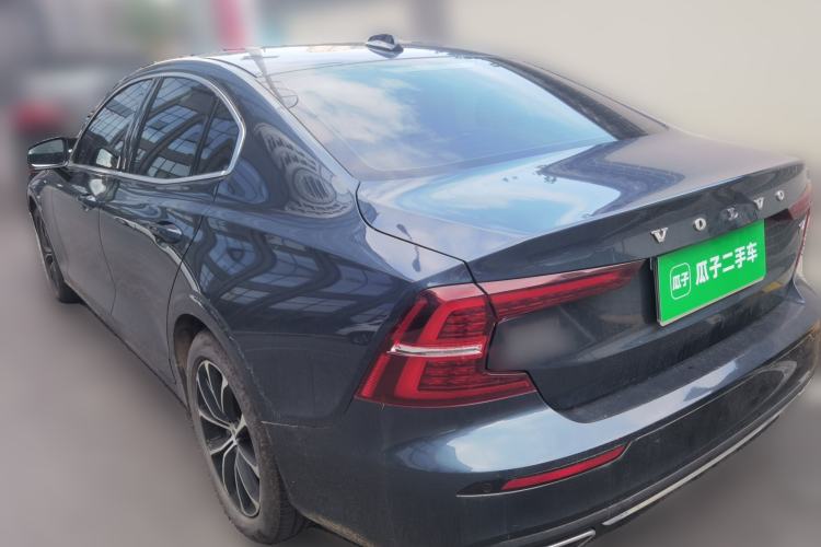 Used Volvo S60 2021 T4 Zhiyi Luxury Edition Rear Left 45 Deg