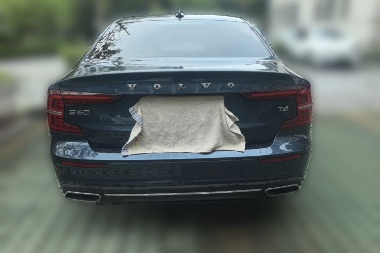 Used Volvo S60 2021 T4 Zhiyi Luxury Edition Rear