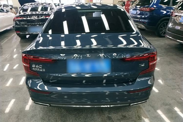 Used Volvo S60 2021 T4 Zhiyi Luxury Edition Rear