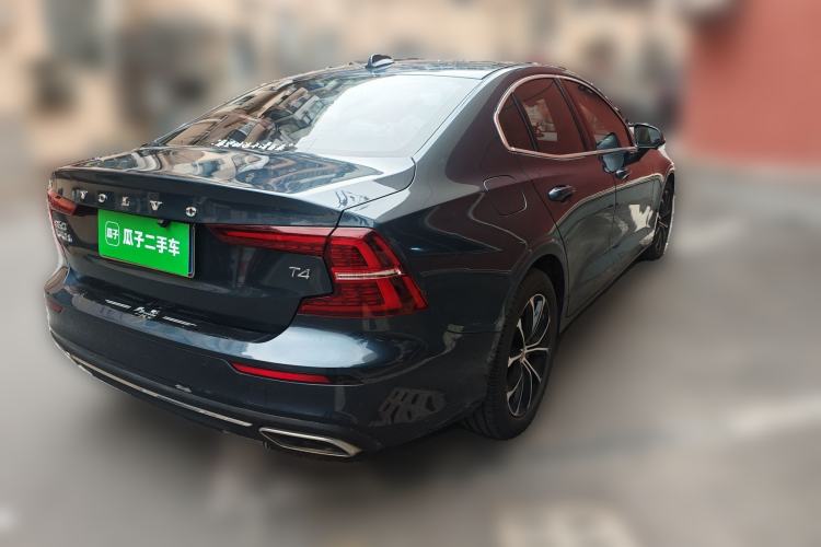 Used Volvo S60 2021 T4 Zhiyi Luxury Edition Rear Right 45 Deg