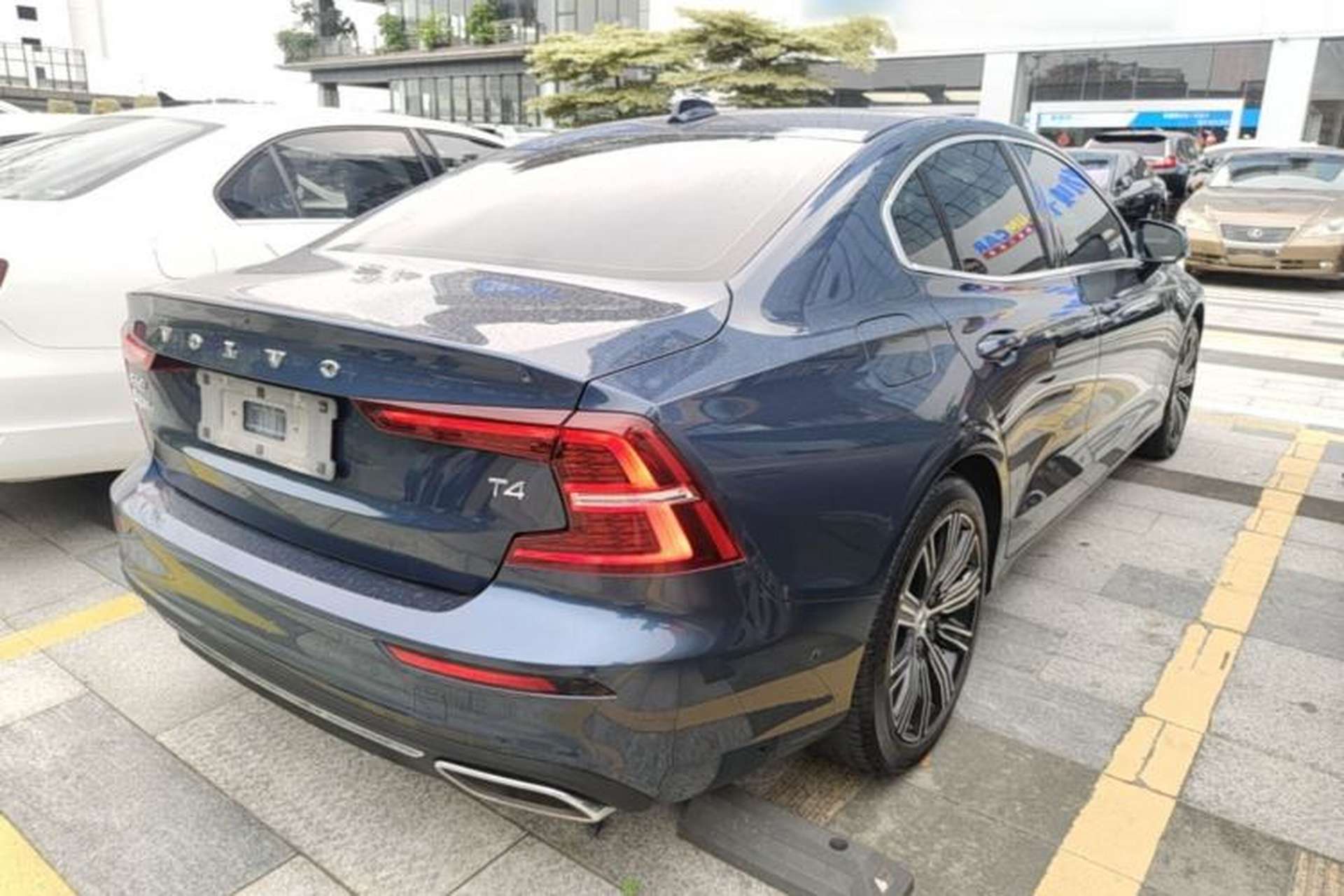 Used Volvo S60 2021 T4 Zhiyuan Luxury Edition Rear Right 45 Deg