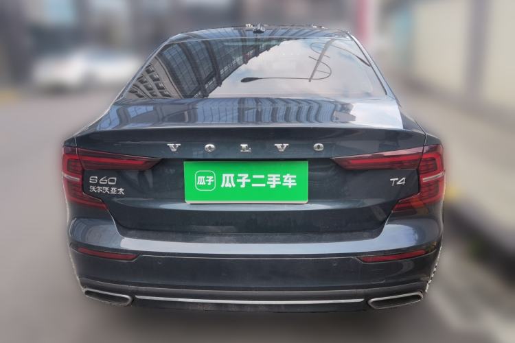 Used Volvo S60 2021 T4 Zhiyi Luxury Edition Rear