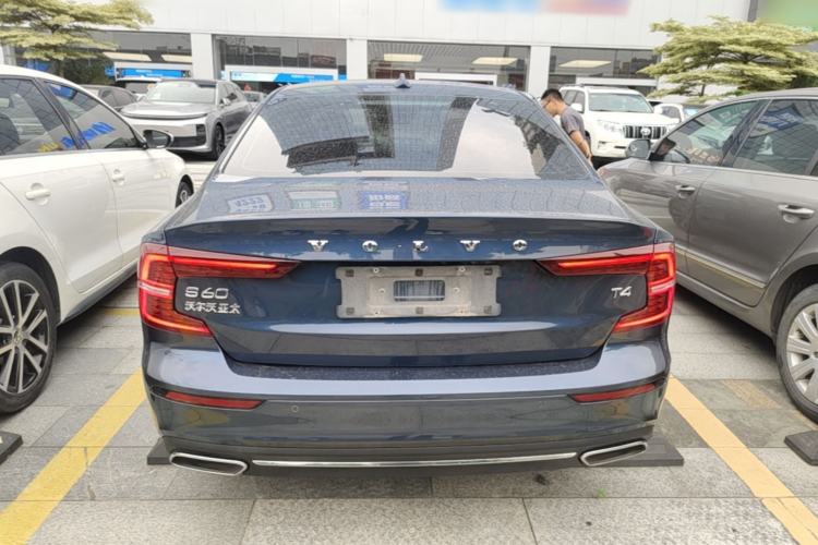 Used Volvo S60 2021 T4 Zhiyuan Luxury Edition Rear