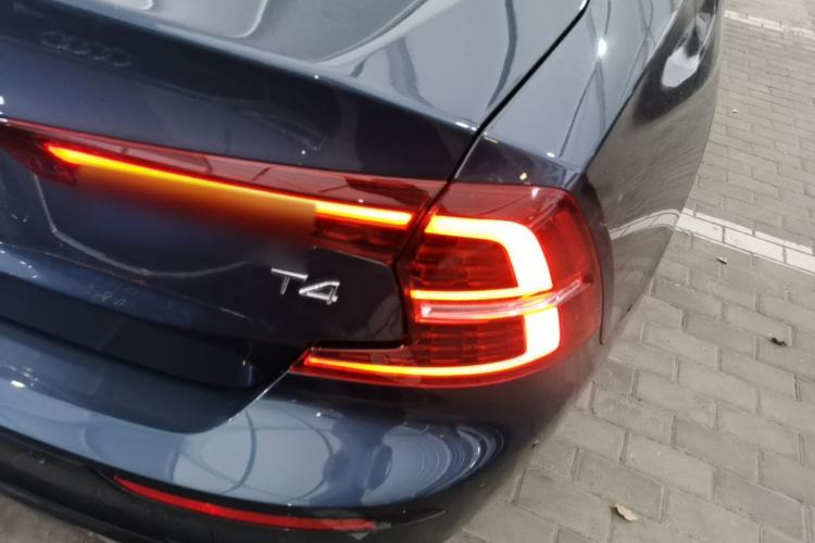 Used Volvo S60 2021 T4 Zhiyi Luxury Edition Right Rear Taillight